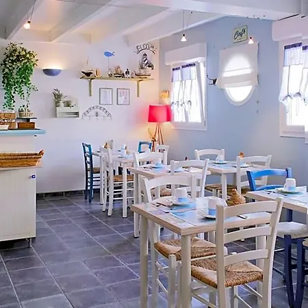 Les Embruns Sables D'olonne Hotell 2*