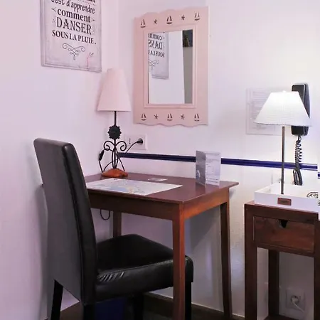 Les Embruns Sables D'olonne Hotel