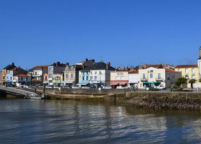 Les Embruns Sables D'olonne Hotel 2*