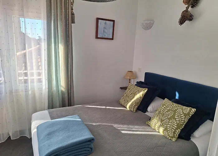 Les Embruns Sables D'olonne 2*